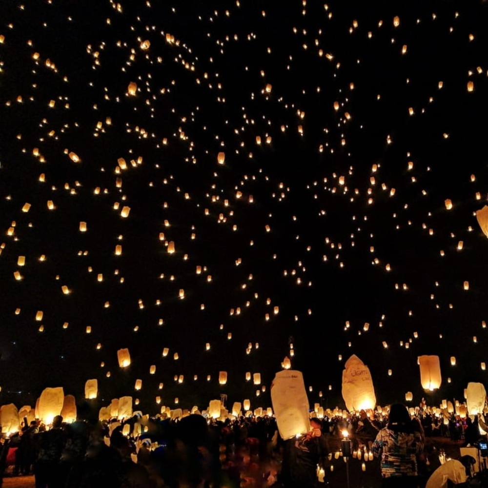 10pc Sky Lantern Set - Picture 5 of 6